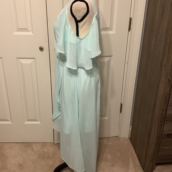 NO Boundaries Women’s Ruffled Cold Shoulder Dress - Picture 6 of 7